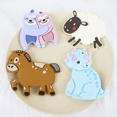 Silicón personalizado bebé colorido Teether con el caballo Dino Shape de las ovejas