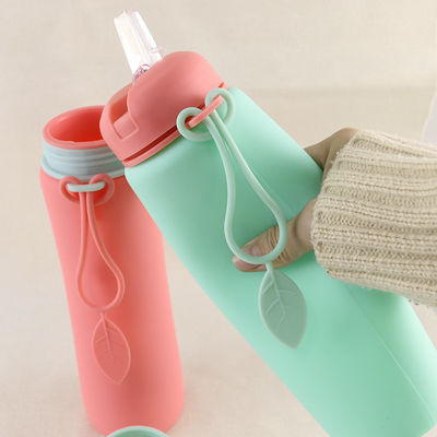 Suavidad 500Ml plegable de la botella de agua del silicón del ODM del OEM para correr