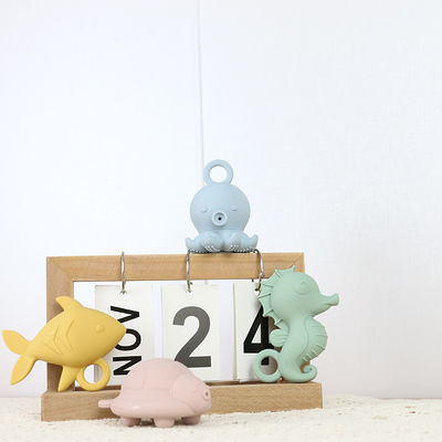 El baño animal del silicón de la forma juega el agua de rociadura para el regalo de los niños del niño