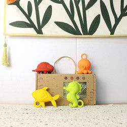 El baño animal del silicón de la forma juega el agua de rociadura para el regalo de los niños del niño