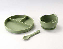Conjunto de cena de silicona de color Pantone a medida 5 Pcs Conjunto de destete de succión de silicona de grado alimenticio Material OEM ODM