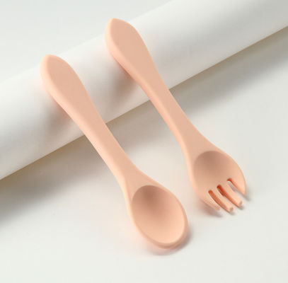 Bifurcaciones y cucharas de encargo, alimentos para niños del silicón del silicón fijados para el entrenamiento del destete del niño