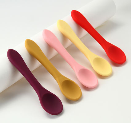 Bifurcaciones y cucharas del silicón del ODM del OEM sostenibles para la alimentación del bebé