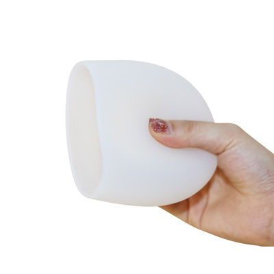 La taza BPA del agua del silicón del color de Panton no libera ninguna manija ninguna tapa para la cerveza del vino