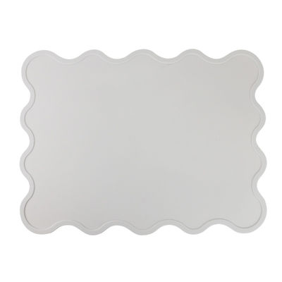 Forma irregular antideslizante de la estera de lugar del silicón de los niños de la categoría alimenticia para la estera de tabla de alimentación del bebé