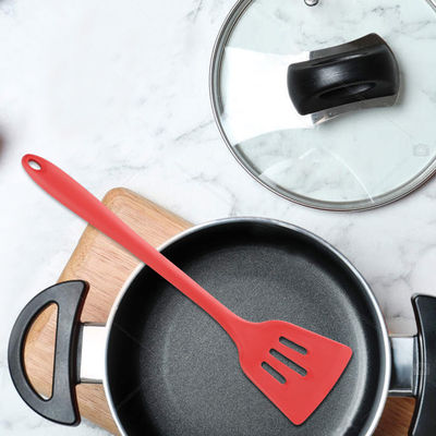 El artículos de cocina del silicón del color de Panton fijó la caja fuerte libre de la categoría alimenticia de BPA para la cocina