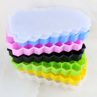 OEM de goma suave libre de Tray With Lid Honeycomb Shape del cubo de hielo del PVC