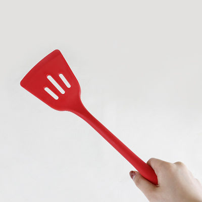 Gray White Colors Silicone Kitchenware rojo fijó la prueba caliente de la espátula con el color de Panton