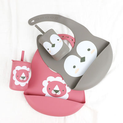 Bib de alimentación para bebés OEM - Una pieza en una bolsa polivalente para bebés y bebés que alimentan bib de silicona