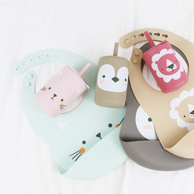 Bib de alimentación para bebés OEM - Una pieza en una bolsa polivalente para bebés y bebés que alimentan bib de silicona