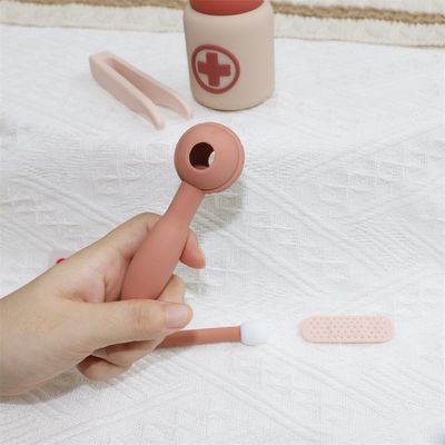 Juguetes de silicona para bebés ODM Eco-friendly MOQ 100 BPA gratis para niños Kit médico de silicona