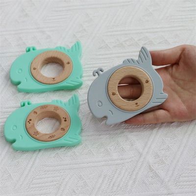 Dientes de bebé de silicona multifunción con anillo de madera de dientes adjustables con patrón animal