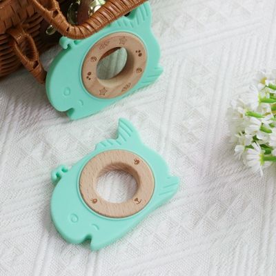 Calmar las encías dolorosas Silicona Baby Teether Dientes jugando suave oveja ballena