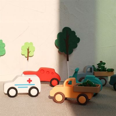 Niño personalizado Silicona Juguetes de coches de silicona Carros de coches de silicona Niños jugando