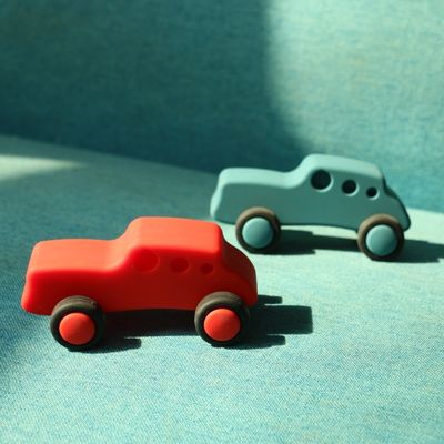 Niño personalizado Silicona Juguetes de coches de silicona Carros de coches de silicona Niños jugando