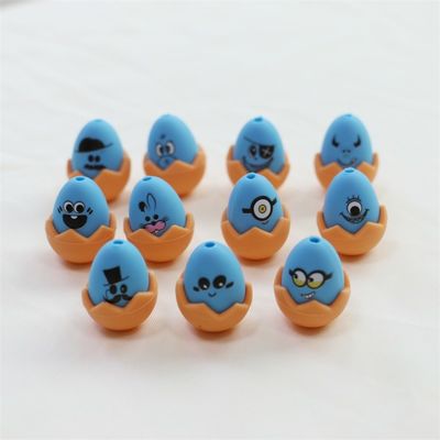 Enfoques de Pascua personalizados de silicona todas las cuentas no tóxicas de silicona impresos de huevos de Pascua cuentas para la fabricación de llavero