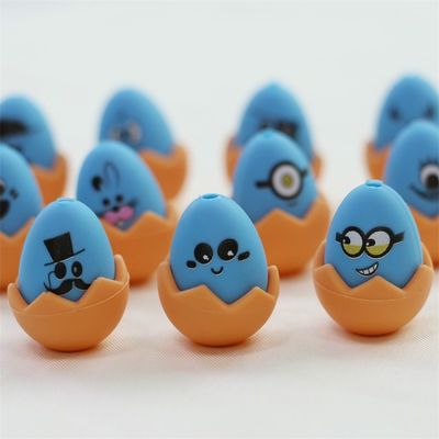 Enfoques de Pascua personalizados de silicona todas las cuentas no tóxicas de silicona impresos de huevos de Pascua cuentas para la fabricación de llavero
