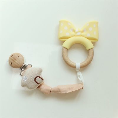 Grado alimenticio Anillo de dientes de silicona congelable para alivio adicional juguete educativo bebé silicona de frutas de dientes