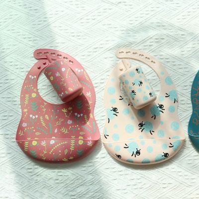 OEM Fácil de limpiar silicona Bebé Bib Para 0-4 años de edad Bebé de alimentación Impresión Silicona Bebé Taza