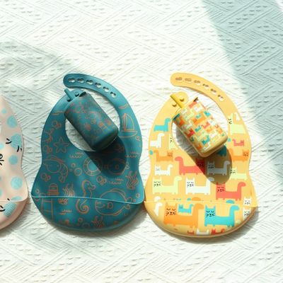 OEM Fácil de limpiar silicona Bebé Bib Para 0-4 años de edad Bebé de alimentación Impresión Silicona Bebé Taza