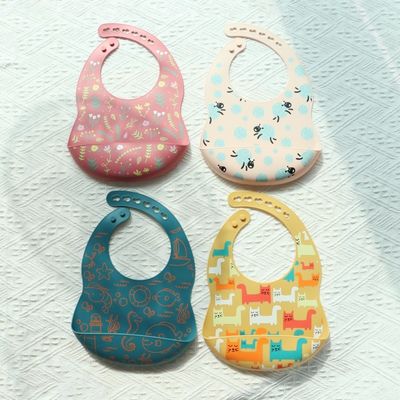 OEM Fácil de limpiar silicona Bebé Bib Para 0-4 años de edad Bebé de alimentación Impresión Silicona Bebé Taza