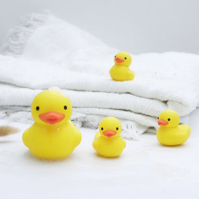 Fabrica de silicona personalizada ODM OEM juguetes de baño para bebés PVC libre de BPA libre de material seguro 100% juguetes de pato de silicona