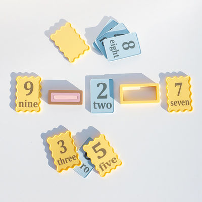 Juguetes de silicona personalizados OEM ODM personalizados para bebés impresos con láser número tablero pequeño 10pcs paquete para niños juegos educativos